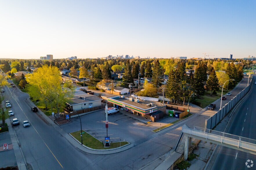 More Photos Of 4615 Valiant Dr, Calgary Convenience Store For Sale