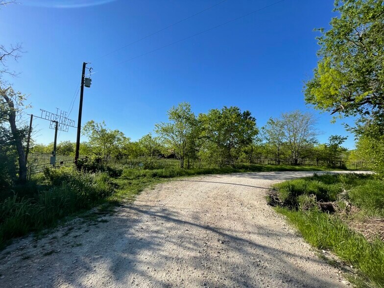 More Photos Of 1127 Lcr 607, Groesbeck Land For Sale