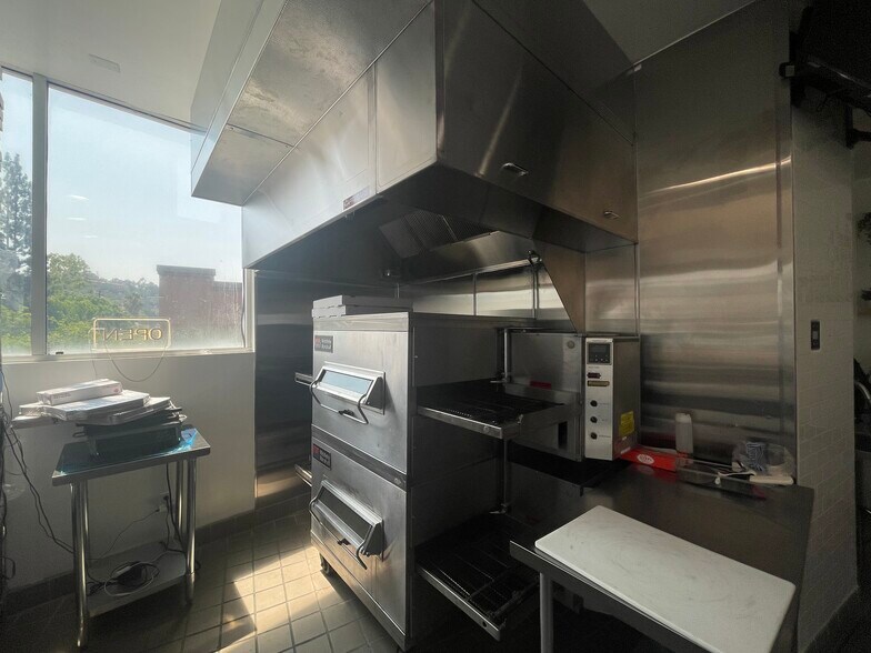 More Photos Of 5900-5930 Monterey Rd, Los Angeles General Retail For Sale