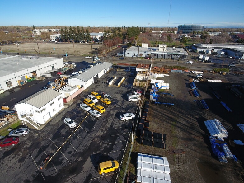 More Photos Of 900 Richards Blvd, Sacramento Warehouse For Sale