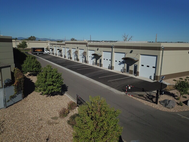 More Photos Of 7280 Gilpin Way, Denver Warehouse For Lease