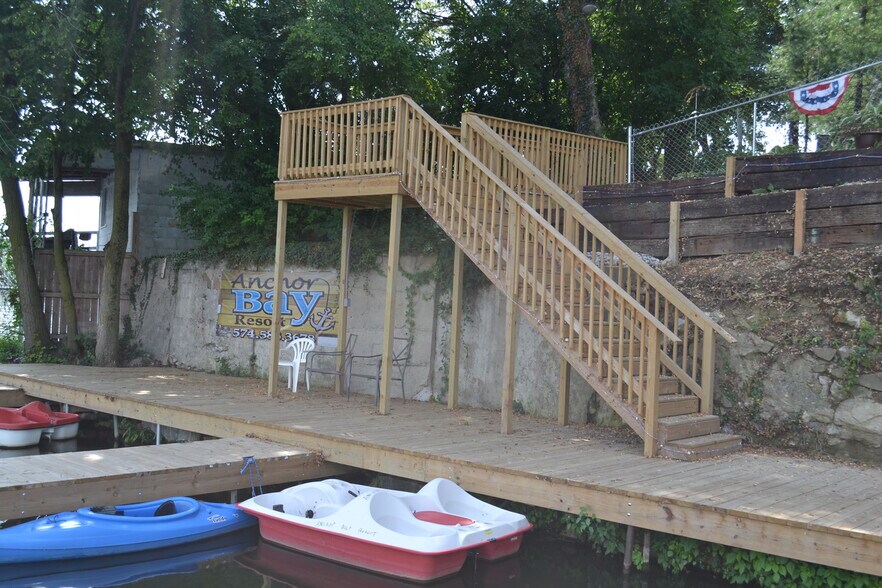 More Photos Of 2373 Untalulti Dr, Monticello Specialty For Sale