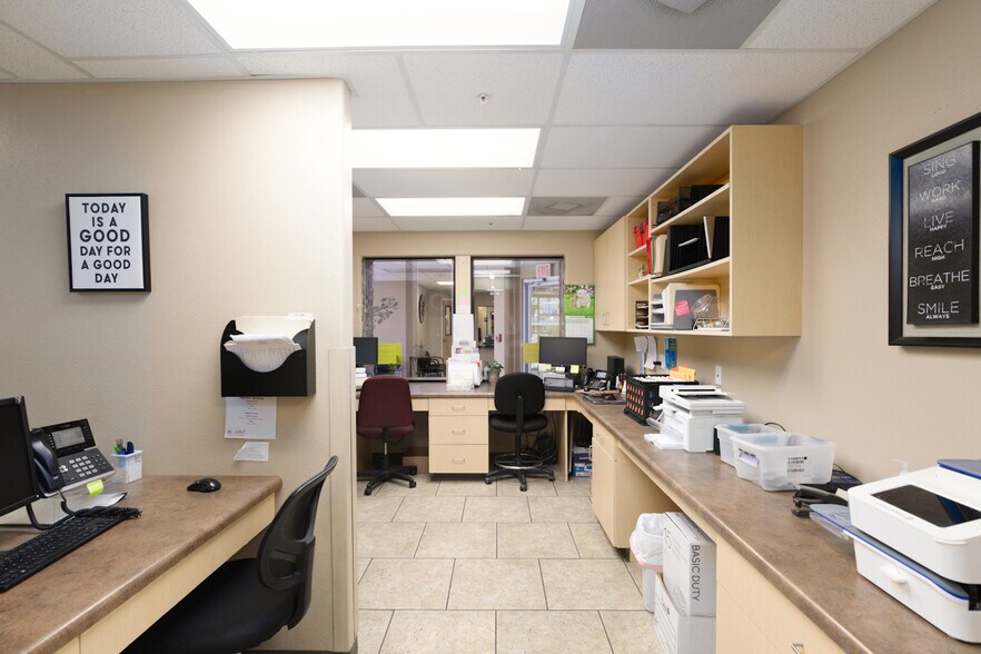 More Photos Of 297 S Lake Havasu Ave, Lake Havasu City Medical For Lease