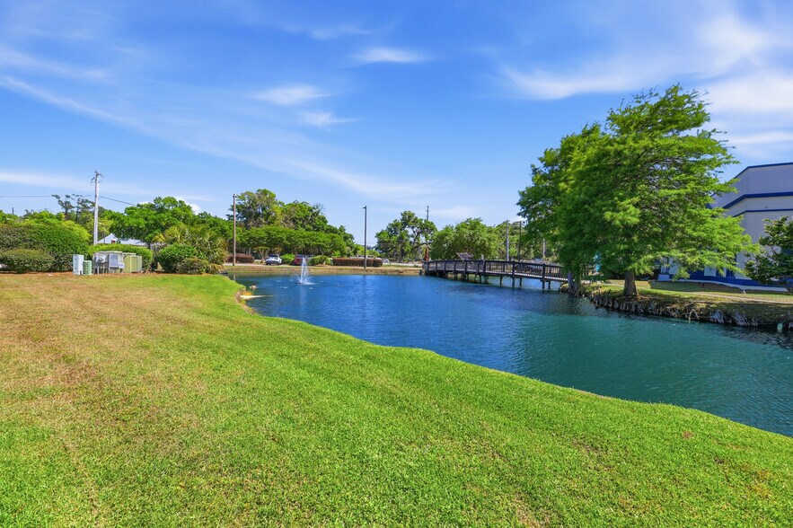 More Photos Of 14319 Ocean Hwy, Pawleys Island General Retail For Sale