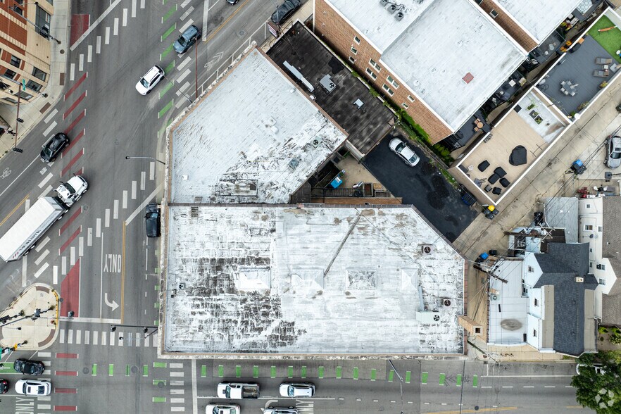 More Photos Of 2804-2806 W Belmont Ave, Chicago Office For Lease
