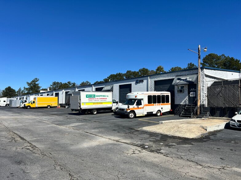 Primary Photo Of 2374 Stone Mountain Lithonia Rd, Lithonia Distribution For Lease