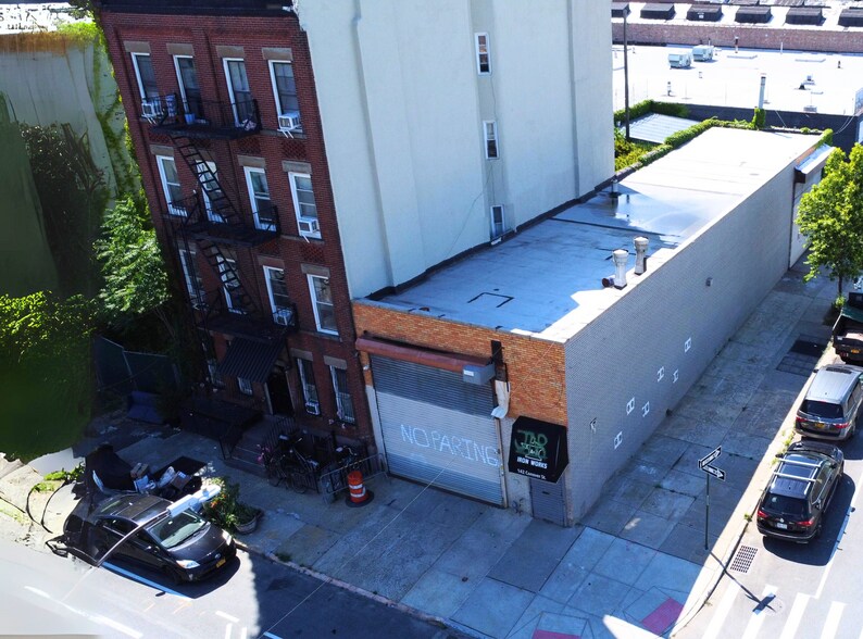 More Photos Of 142 Conover St, Brooklyn Warehouse For Lease