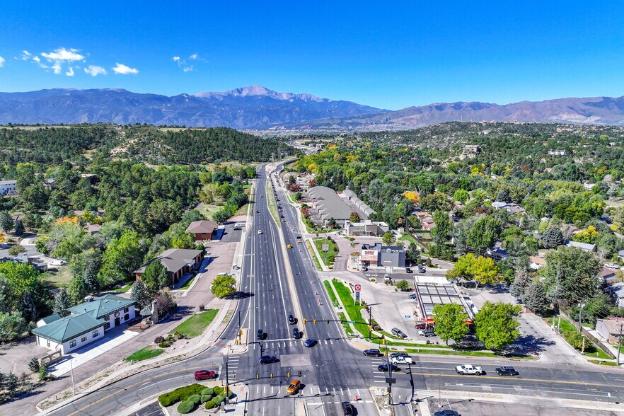 More Photos Of 3220 Austin Bluffs Pky, Colorado Springs Freestanding For Lease