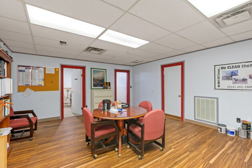 More Photos Of 75 Jackson Ave, Cohoes Warehouse For Lease