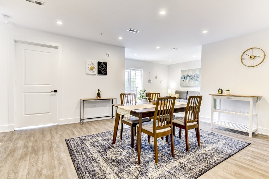 More Photos Of 1122 Bladensburg Rd NE, Washington Apartments For Sale