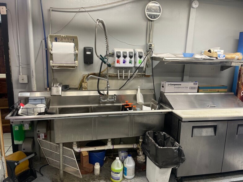 More Photos Of 1018 Olean Portville Rd, Portville Restaurant For Sale