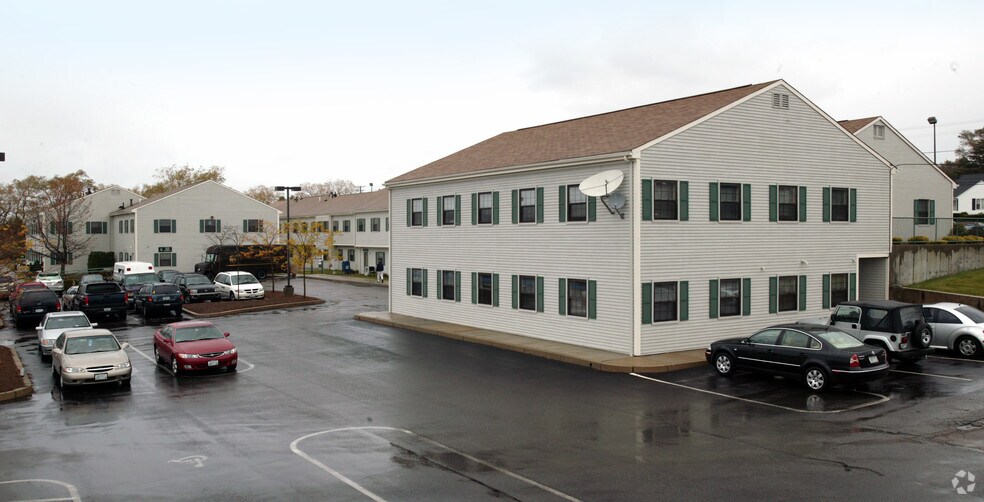 More Photos Of 850 Aquidneck Ave, Middletown Medical For Lease