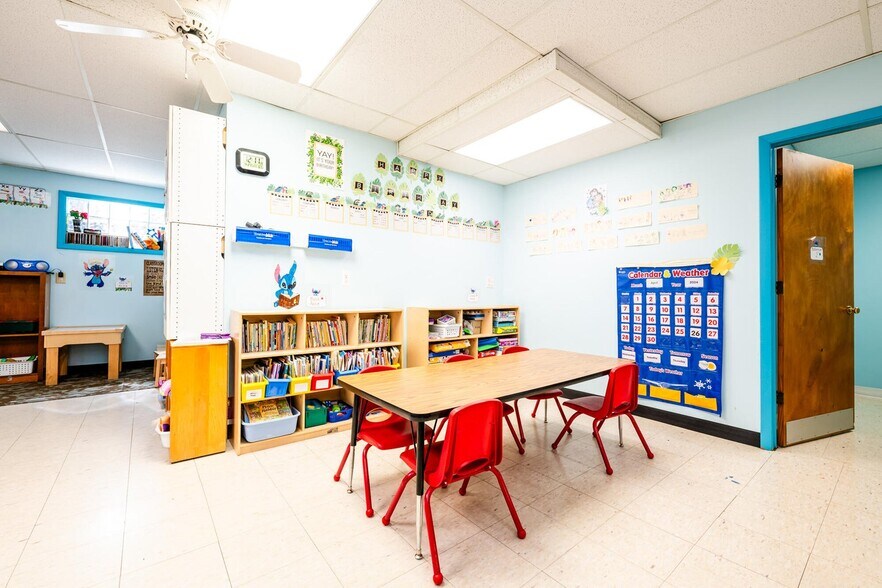 More Photos Of 3419 Hollywood Rd, Saint Joseph Daycare Center For Sale