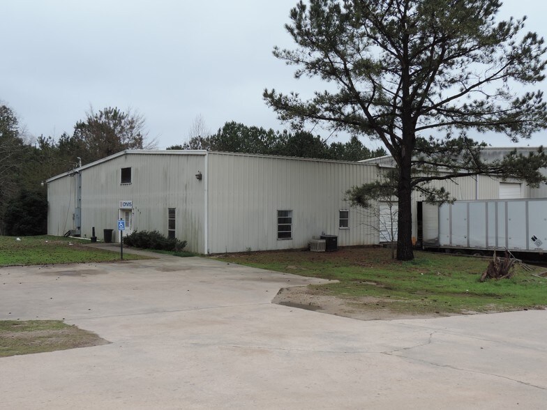 More Photos Of 209 New Hutchinson Mill Rd, Lagrange Warehouse For Sale
