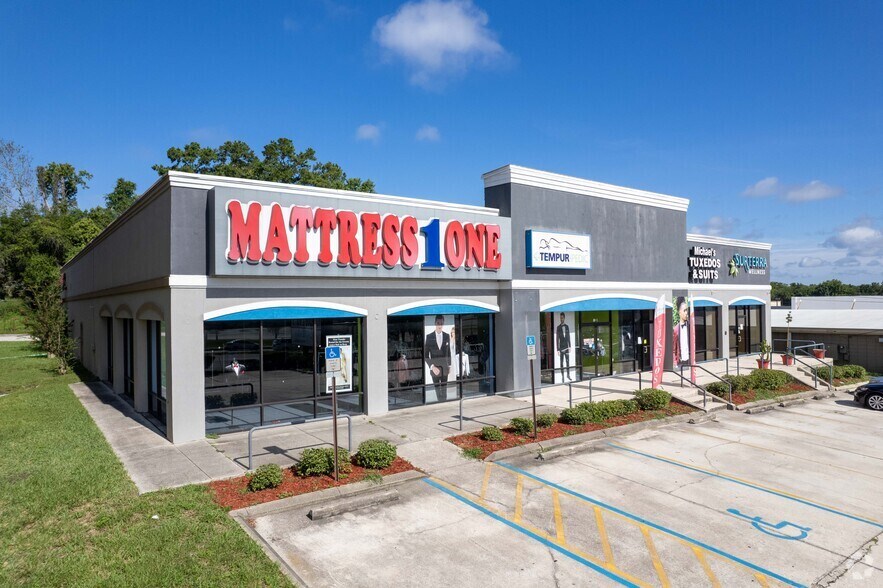 Primary Photo Of 80 Blanding Blvd, Orange Park Freestanding For Lease