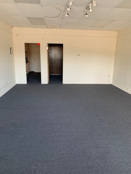 More Photos Of 538 N Main St, Emporia Unknown For Lease