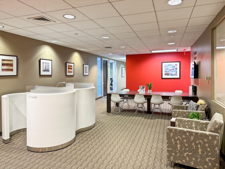 More Photos Of 1650 Market St, Philadelphia Coworking Space