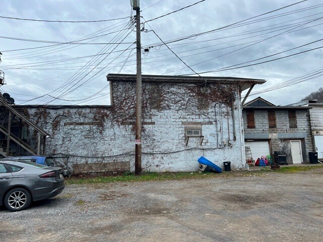 More Photos Of 12 E 4th St, Emporium Storefront Retail Residential For Sale