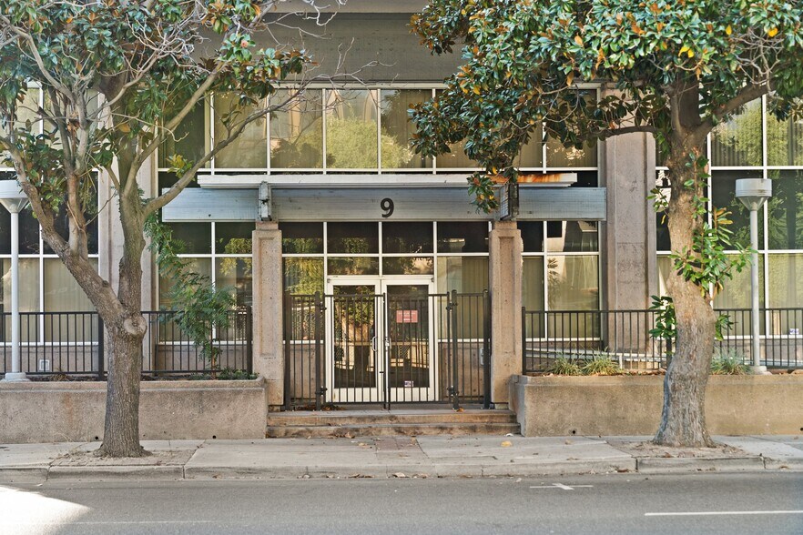 More Photos Of 9 S El Dorado St, Stockton Office For Sale