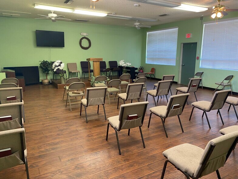 More Photos Of 630 W 17th Pl, Tempe Schools For Lease