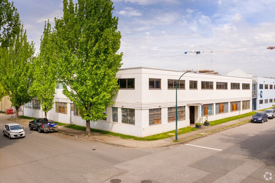 Primary Photo Of 11 E 4th Ave, Vancouver Warehouse For Lease