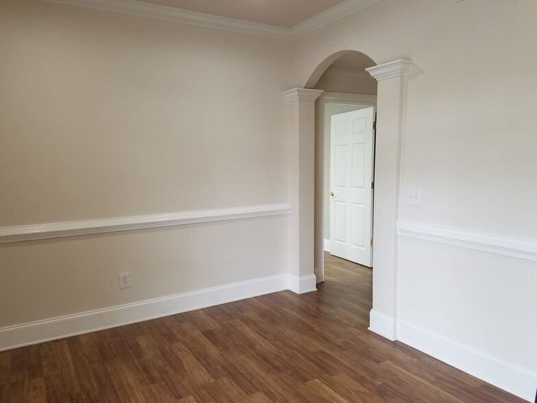 More Photos Of 11785 Northfall Ln, Alpharetta Medical For Sale