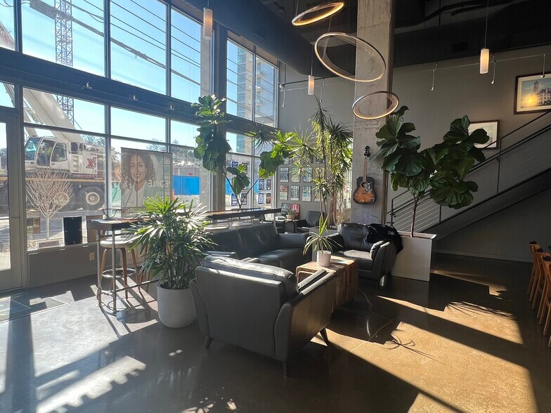 More Photos Of 1000 Division St, Nashville Apartments For Lease