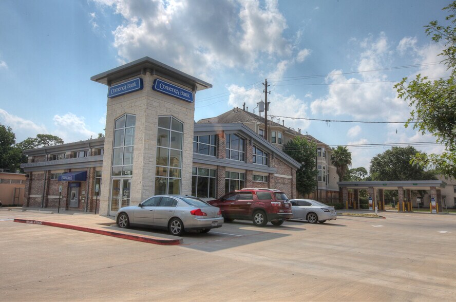 More Photos Of 2337 W Holcombe Blvd, Houston General Retail For Sale