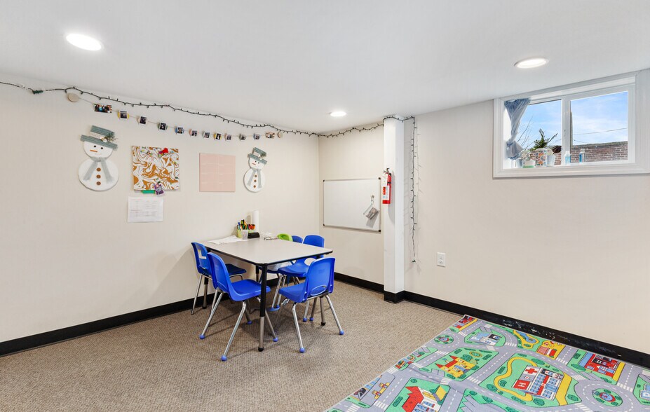 More Photos Of 1003 Wyoming Ave, Forty Fort Medical For Sale