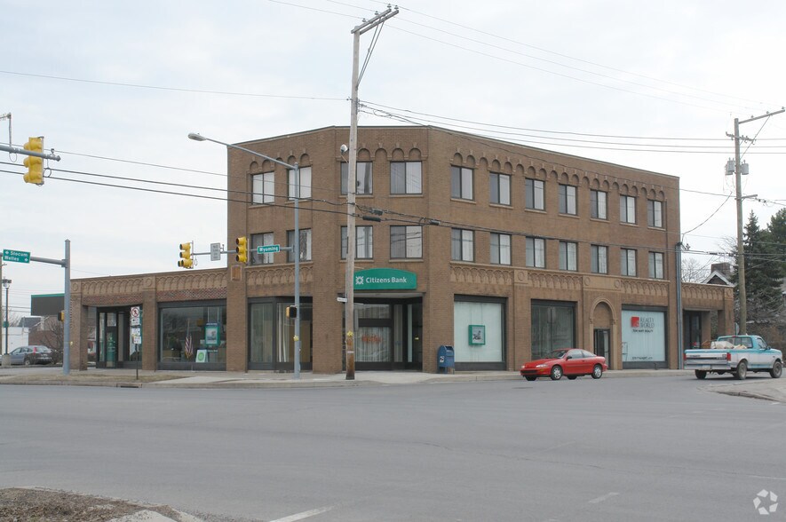More Photos Of 983 Wyoming Ave, Kingston Freestanding For Lease