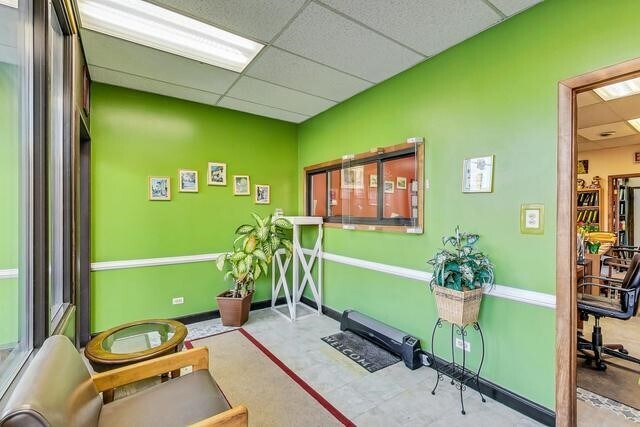 More Photos Of 6600-6602 N Clark St, Chicago Apartments For Sale