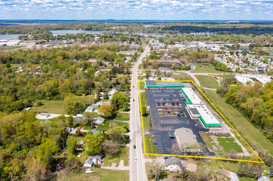 More Photos Of 781-885 Sumpter Rd, Belleville Unknown For Lease