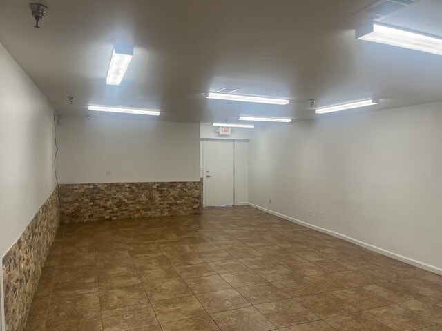 More Photos Of 1942 S Interstate 35, San Marcos Warehouse For Sale