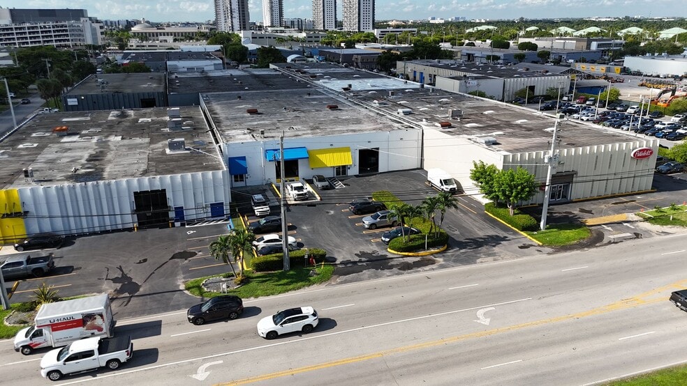 Primary Photo Of 8420 NW 58th St, Miami Warehouse For Lease