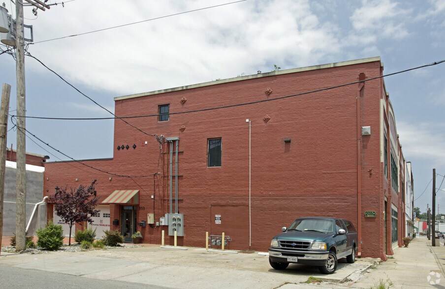 More Photos Of 201-207 N Water St, Elizabeth City Storefront Retail Residential For Sale