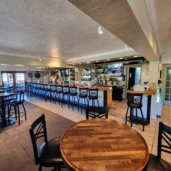 More Photos Of 606 Beech Mountain Pky, Beech Mountain General Retail For Sale