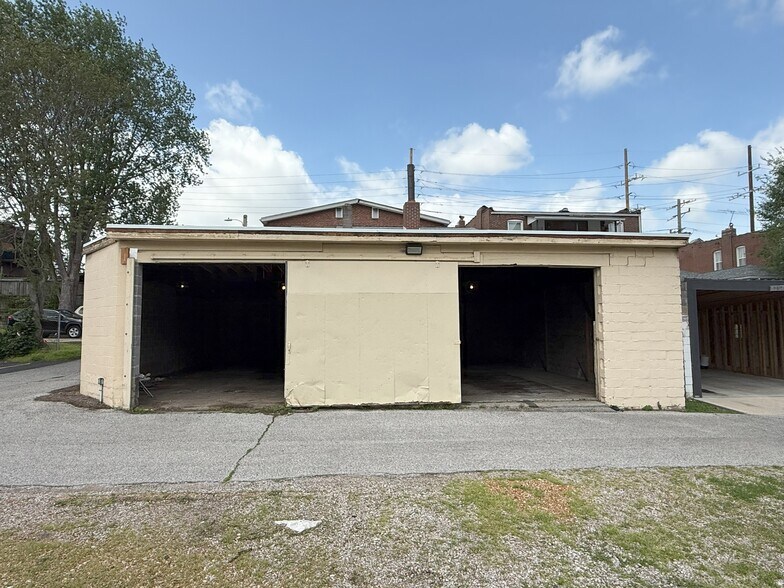 More Photos Of 6321 Clayton Ave, Saint Louis Office For Lease