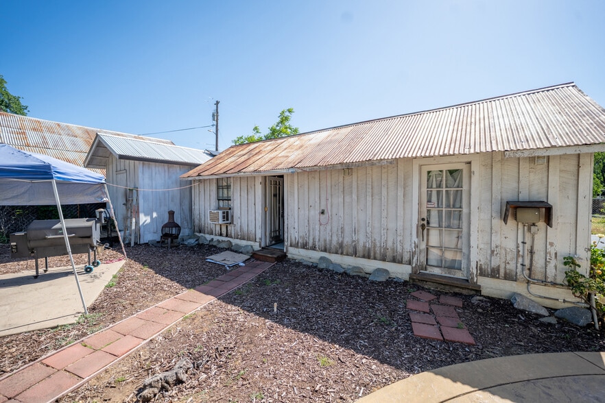 More Photos Of 350 Main St, Murphys Restaurant For Sale