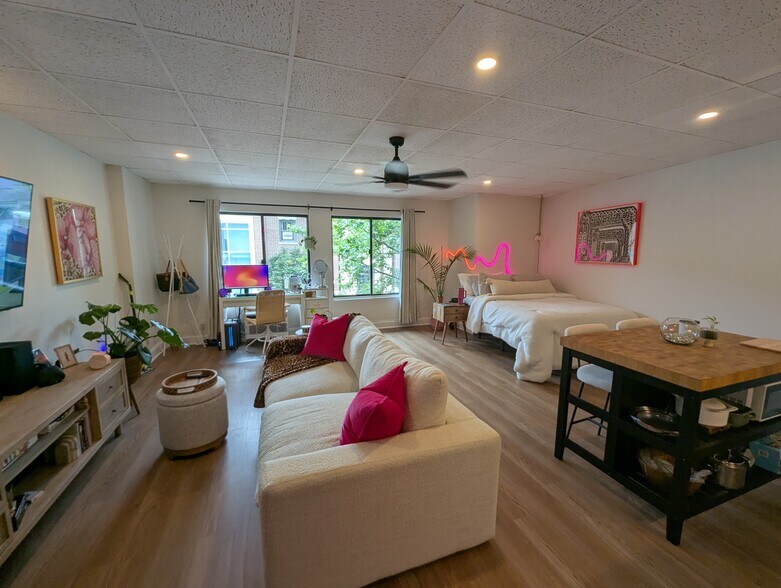 More Photos Of 14 Post Rd E, Westport General Retail For Sale