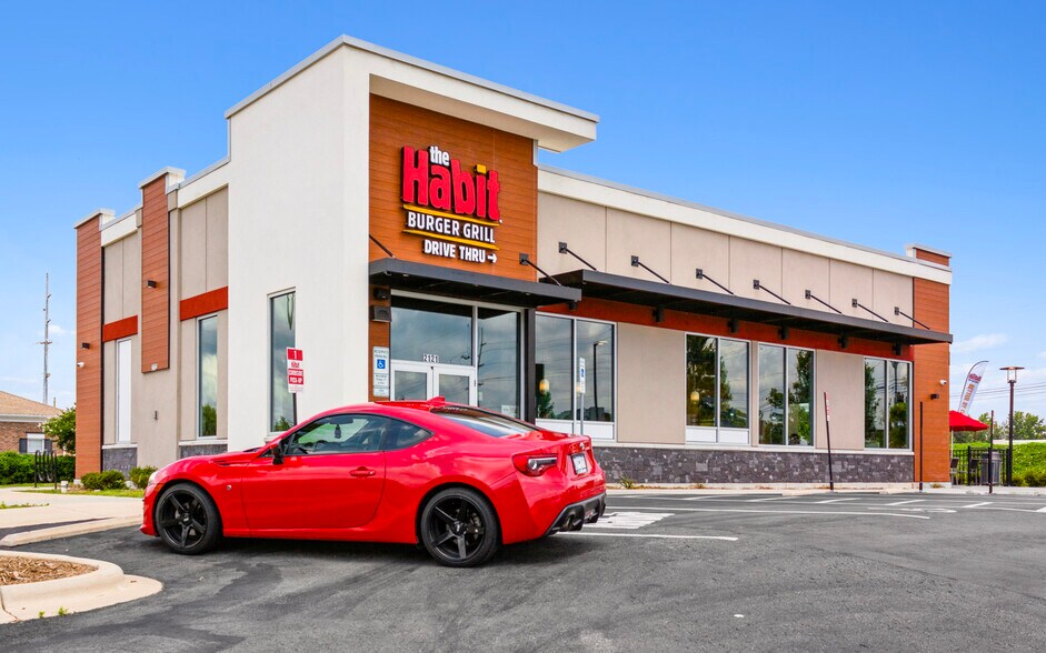 More Photos Of 2121 W Roosevelt Blvd, Monroe Fast Food For Sale