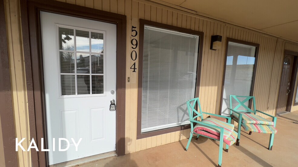 More Photos Of 5900-5912 W Hefner Rd, Oklahoma City Office For Lease