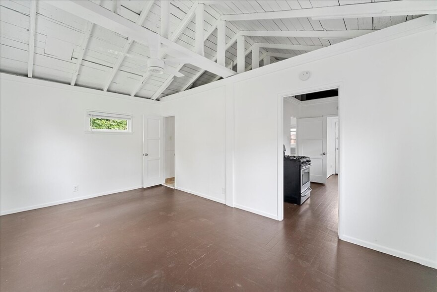 More Photos Of 1222 Corona St, Hermosa Beach Apartments For Sale