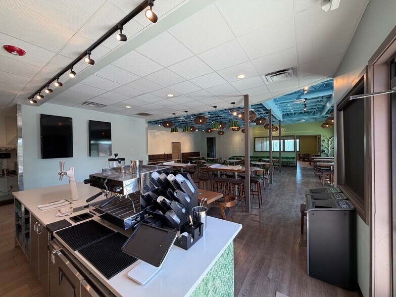 More Photos Of 12634 Indore Pl, Littleton Restaurant For Sale