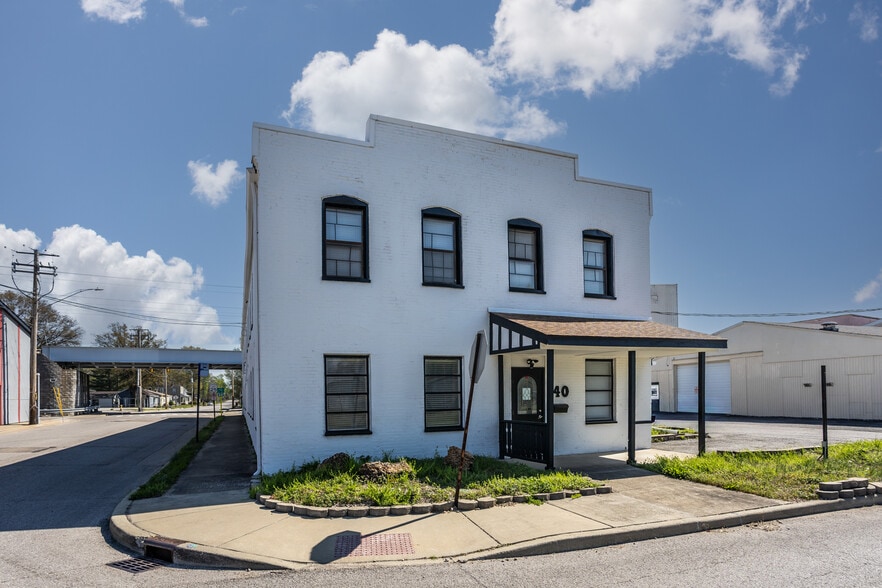 More Photos Of , Belleville Unknown For Sale