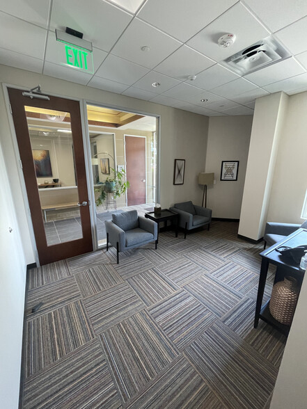 More Photos Of 5920 W William Cannon Dr, Austin Coworking Space