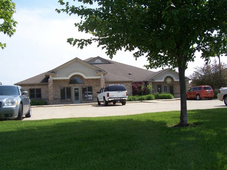 Primary Photo Of 3741 Rome Dr, Lafayette Medical For Lease