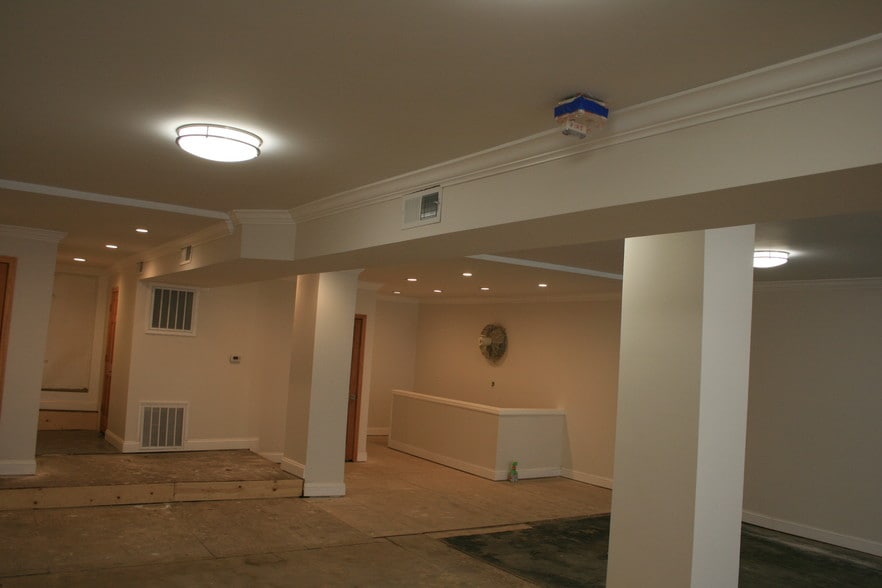 More Photos Of 114 N Howard St, Baltimore Storefront Retail Residential For Sale