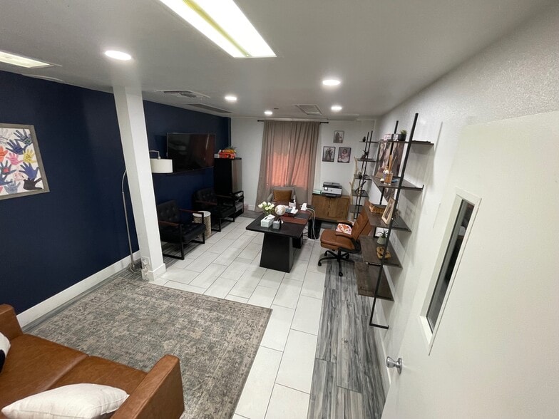 More Photos Of 890 E Sahara Ave, Las Vegas Religious Facility For Sale