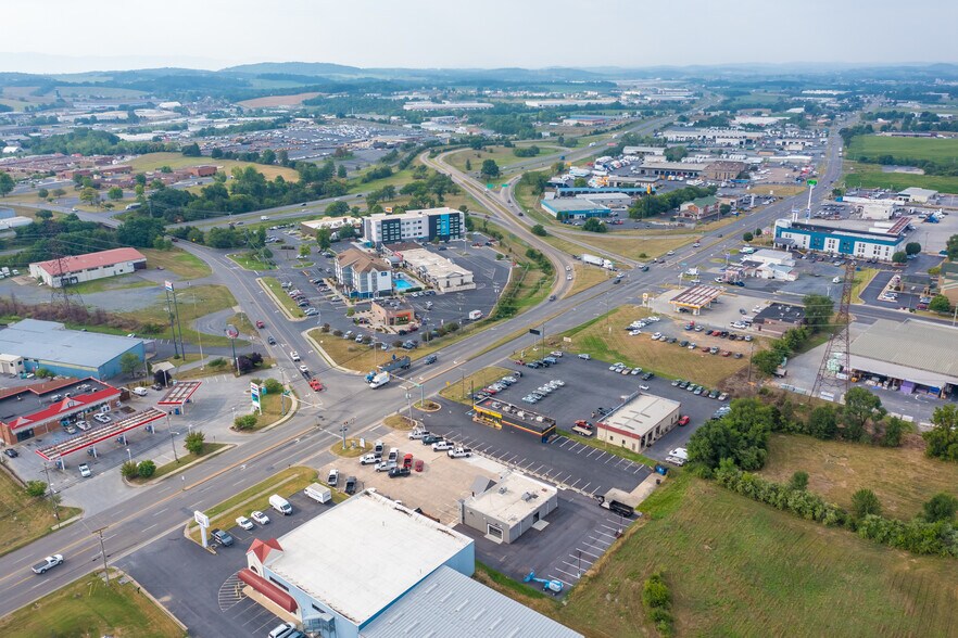 More Photos Of 3251 S Main St, Harrisonburg Auto Dealership For Sale
