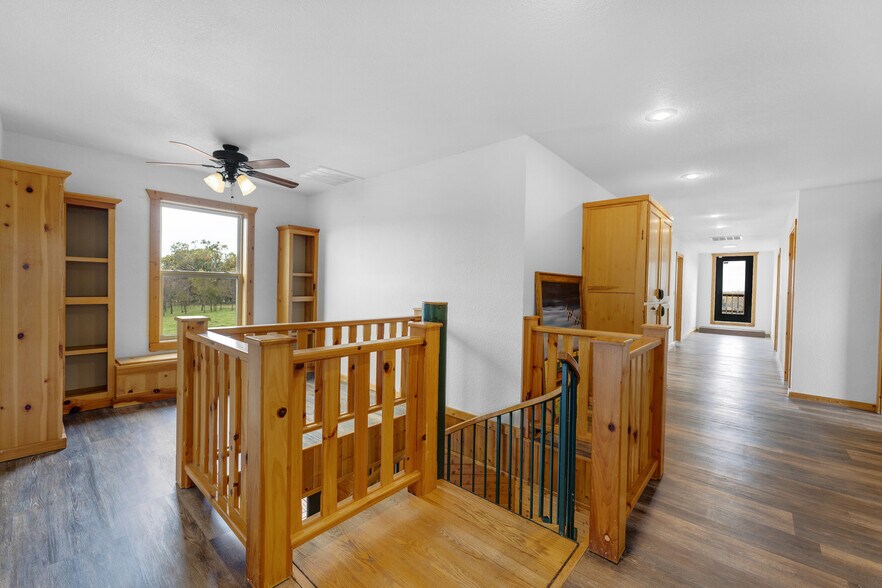 More Photos Of 1204 County Road 215, Berryville Specialty For Sale